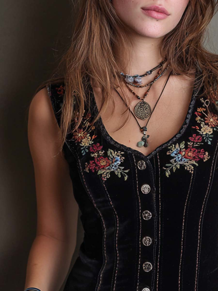 Vintage Floral Embroidery Contrast Stitching Polyester Velvet