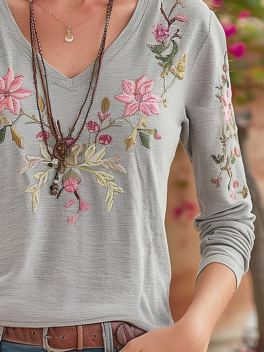 Elegant Floral Embroidery V-neck Long Sleeves T-shirt