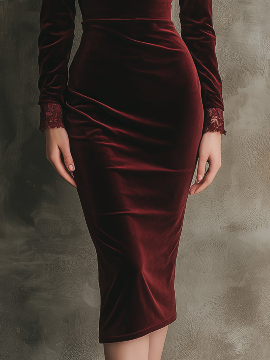 Quietly Luxurious And Elegant Lace Velvet Midi Dress