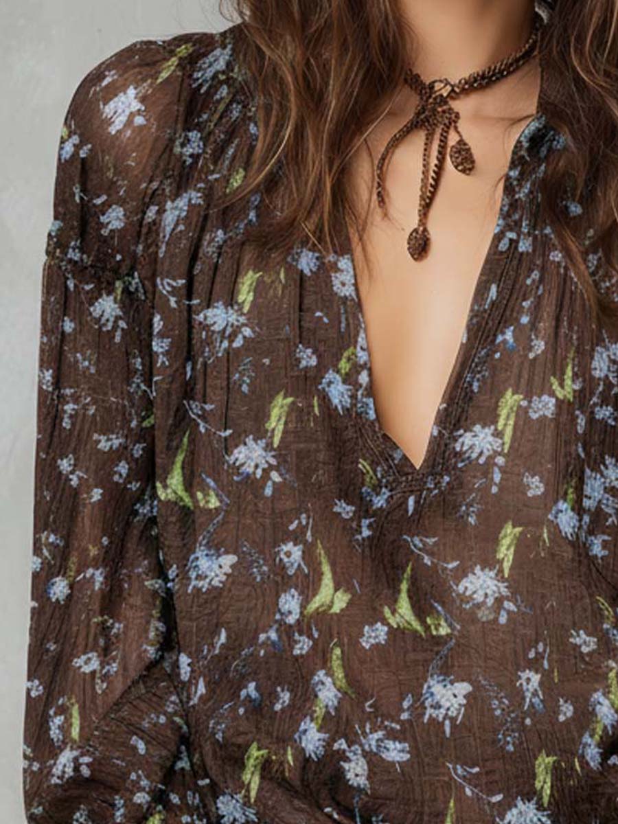 Crinkled Floral Chiffon V-Neck Top
