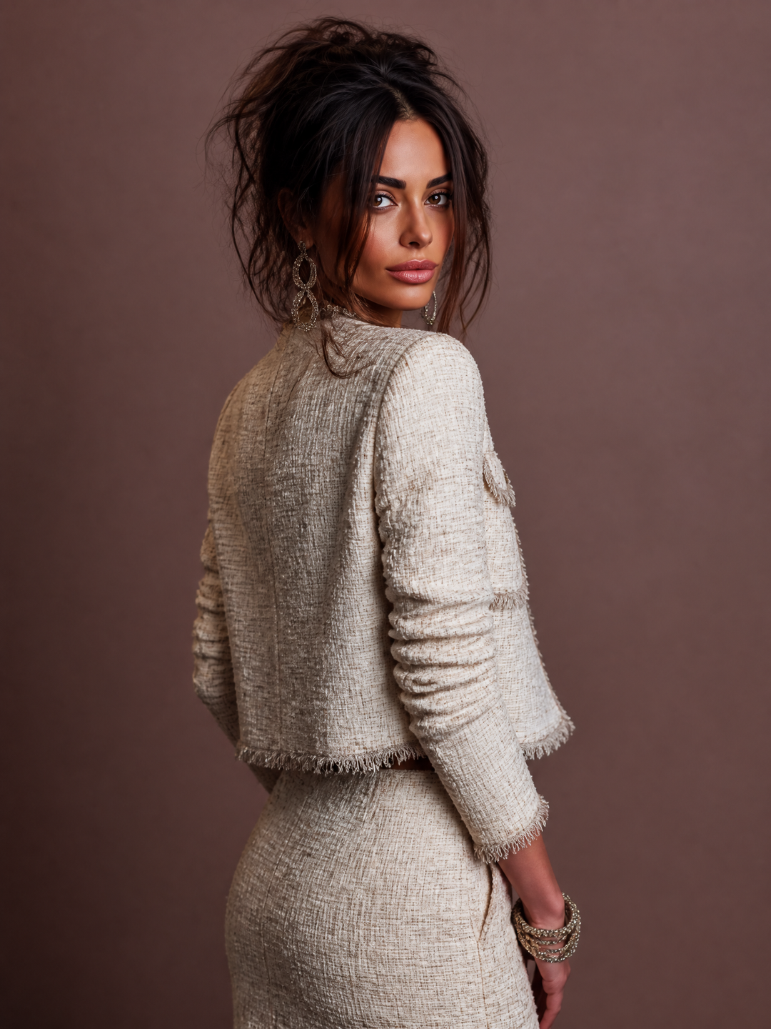 Retro-style exquisite short jacket with metal buttons
