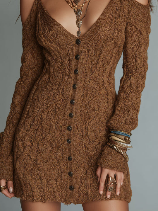 Retro-style Slim-fit Cable-knit Mini Dress With Shoulder Cutouts