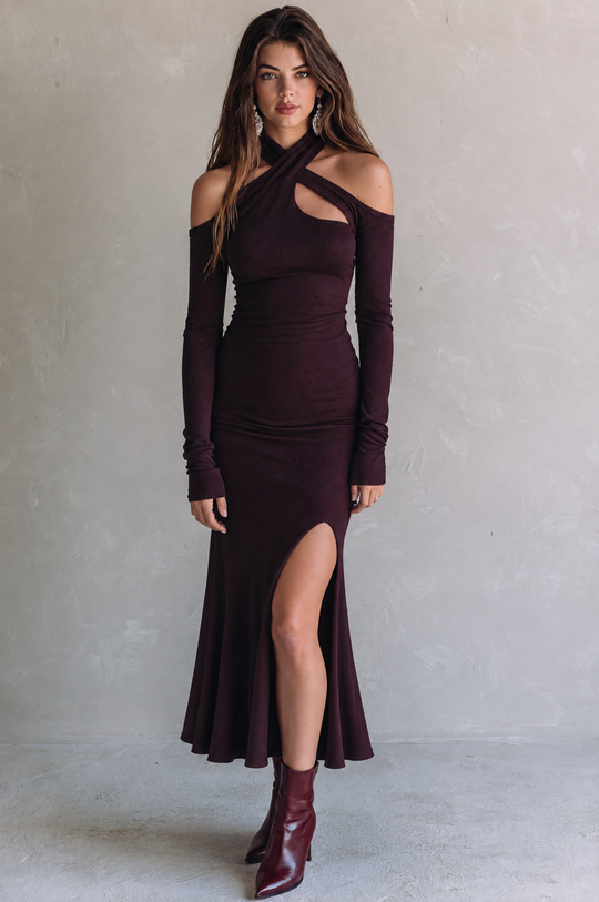 Elegant Plum Cross Halter Cold-Shoulder Midi Dress With Keyhole And Side Slit