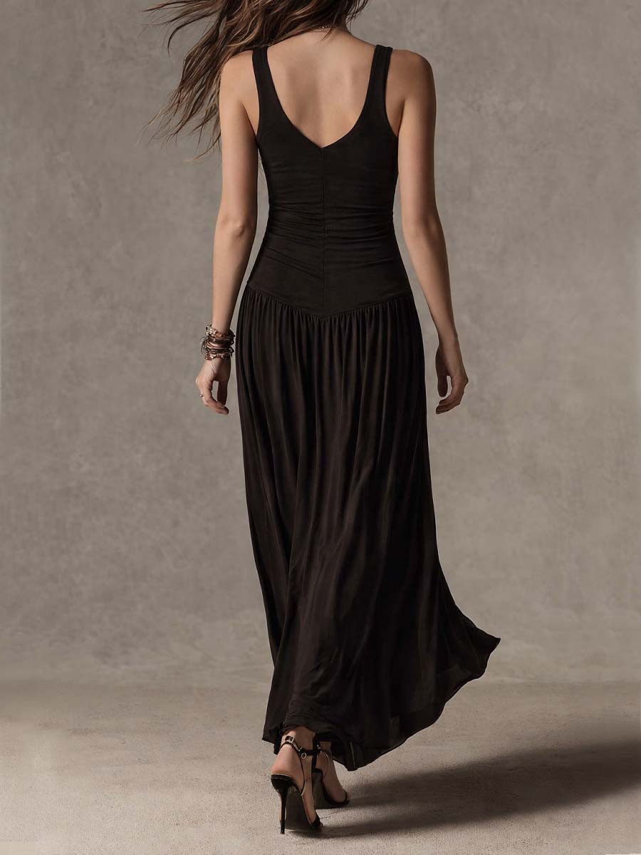 Classic Black Sleeveless Knit Pleated Maxi Dress