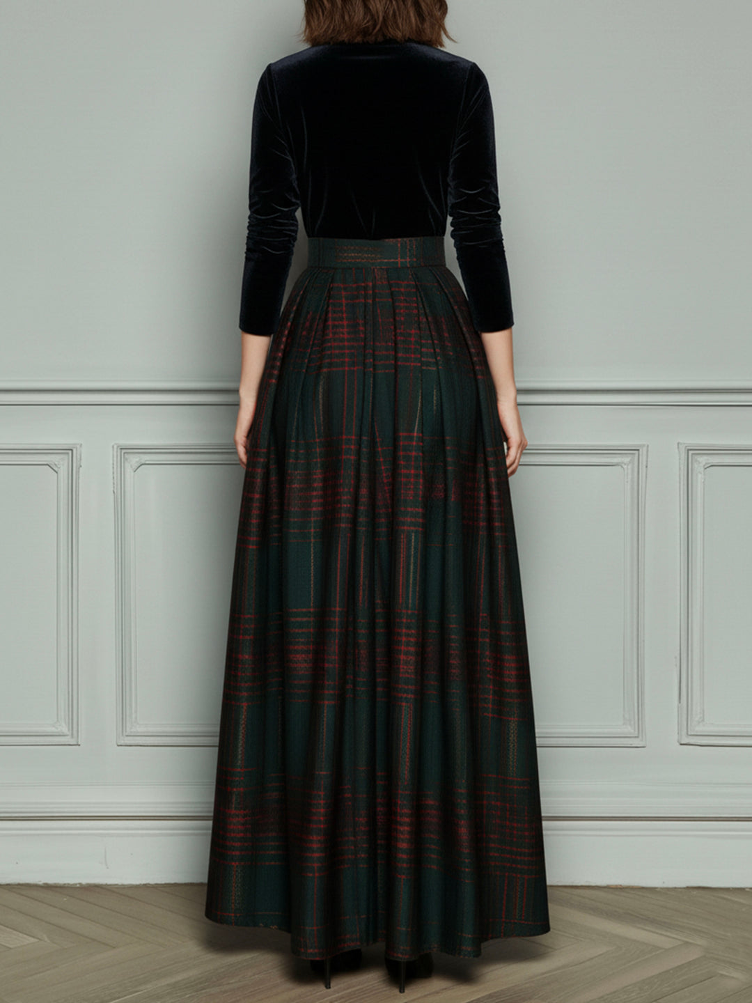 Elegant High Waist Velvet And Plaid Evening Gown With Full Skirt