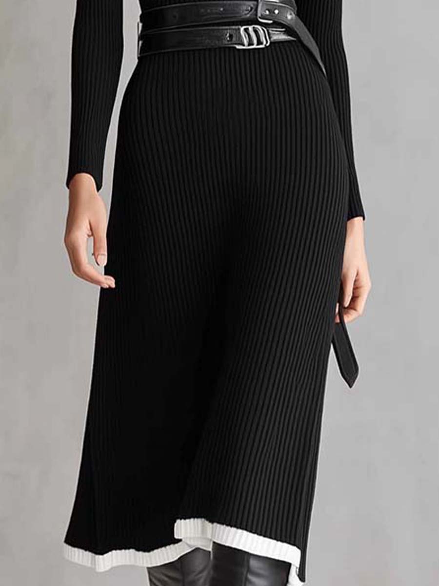 Black Contrast-Trim Ribbed Half-Zip Midi Dress