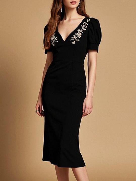 Chic Black Floral Embroidered Puff Sleeve Midi Dress