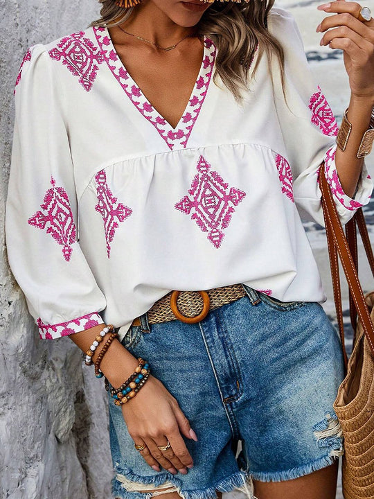 V-neck Fashionable Printed Three-quarter Sleeve Top