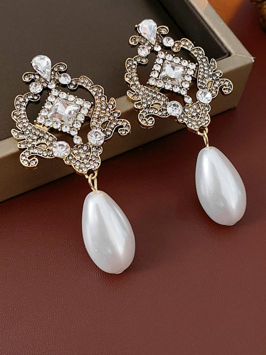 Round Diamond Drop Multi-layer Pearl Necklace and Earrings Set