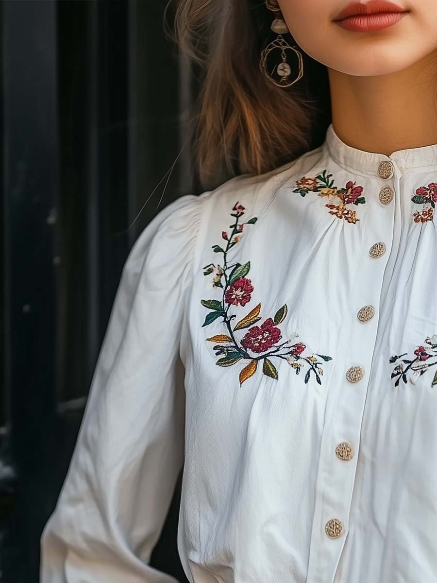 Women's Embroidered Cotton Long-sleeved Blouse