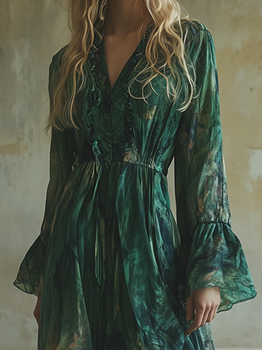 Elegant Green Satin Dress with Black Lace Sleeves