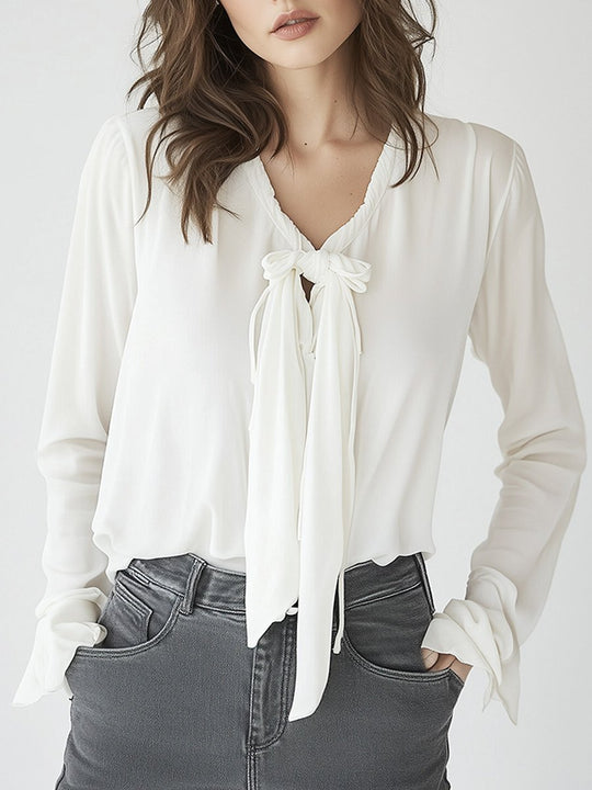 Chic Bow-Tie Blouse with Timeless Elegance