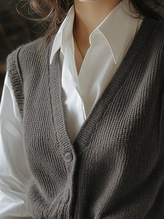 Casual Retro Old Money Style V-neck Wool Knitted Waistcoat