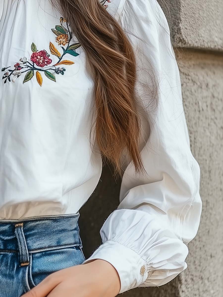 Women's Embroidered Cotton Long-sleeved Blouse