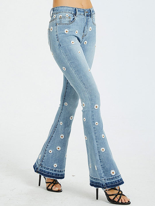 Chic Daisy Embroidered Slim-fit Flared Jeans