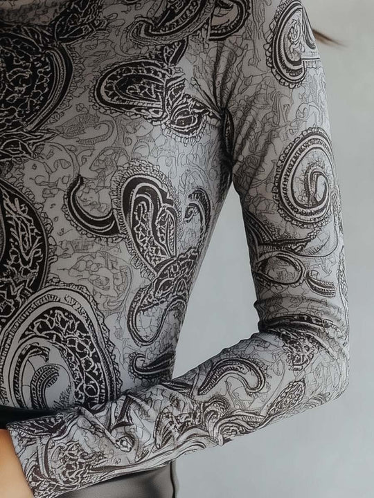 Women's Vintage Paisley Turtleneck Long Sleeves T-Shirt