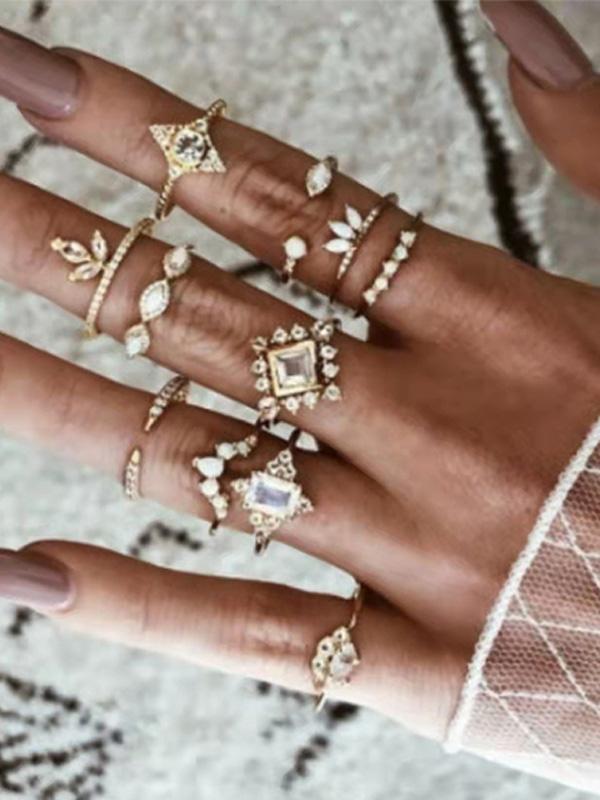 Bohemian Diamond Vintage Star Moon Crystal Ring Set