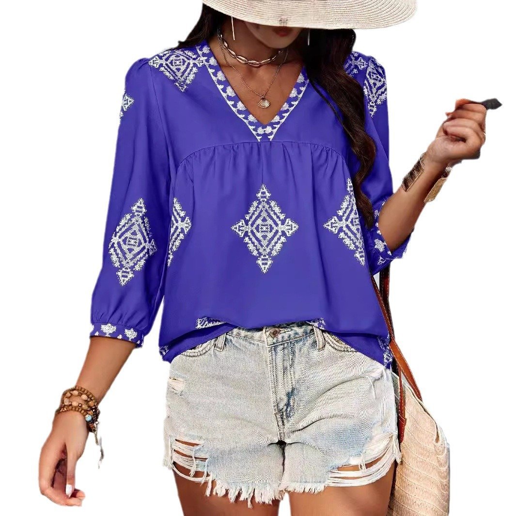 V-neck Fashionable Printed Three-quarter Sleeve Top