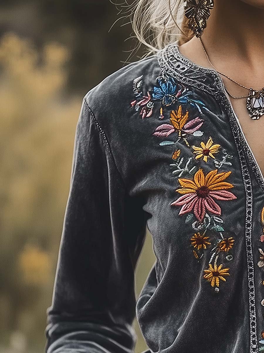 Women's Vintage Embroidered Lace Cuff Velvet Shirt