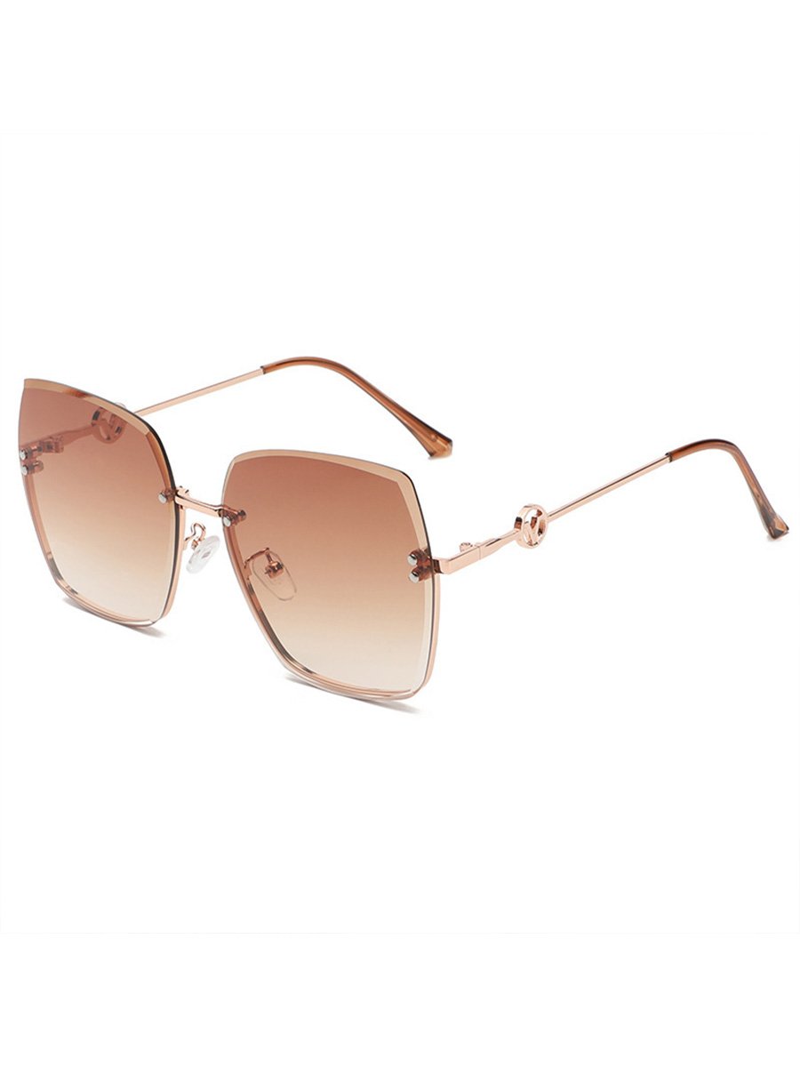 Fashionable Metal Large Frame Gradient Light Color Sunglasses