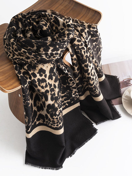 Fashionable Leopard Print Warm Cashmere Scarf