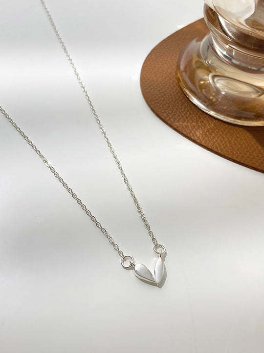 Simple and Versatile Heart Necklace