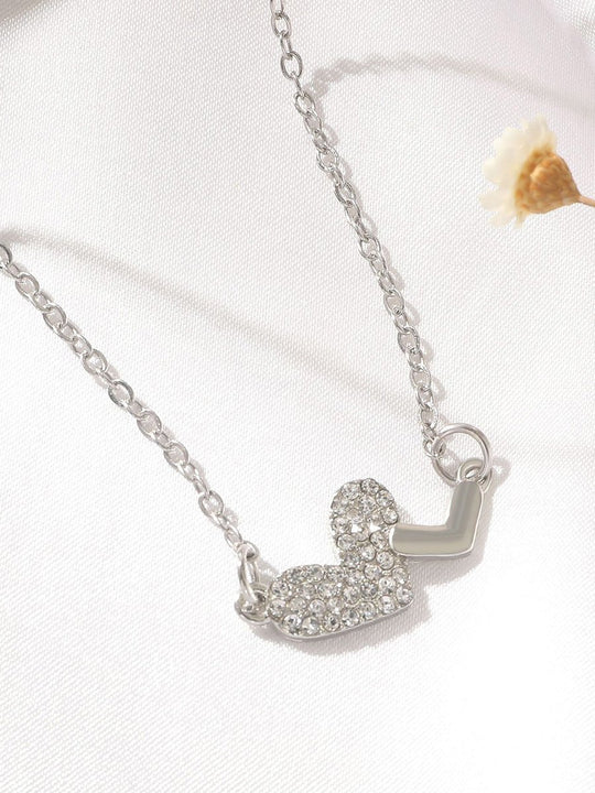 Simple and Versatile Heart Necklace