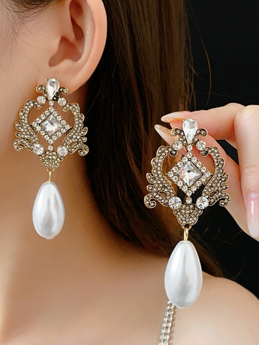 Round Diamond Drop Multi-layer Pearl Necklace and Earrings Set