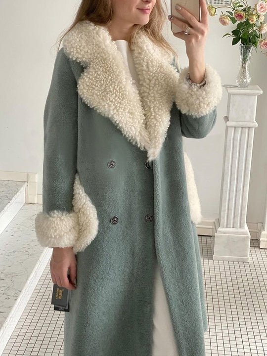 Lambswool Long Coat with Lapel Pockets