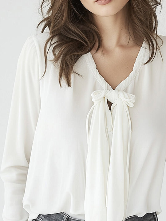 Chic Bow-Tie Blouse with Timeless Elegance