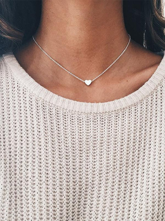 Stylish and Versatile Litter Heart Collarbones Necklace