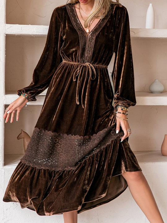 Elegant V-neck Hollow-out Lace Patchwork Velvet Dress