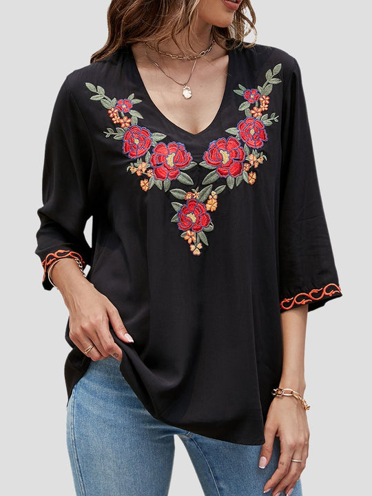 Loose Ethnic Embroidered Three-quater Sleeves Top