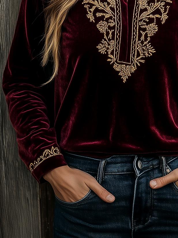 Chic Golden Embroidery Long Sleeves Velvet T-shirt