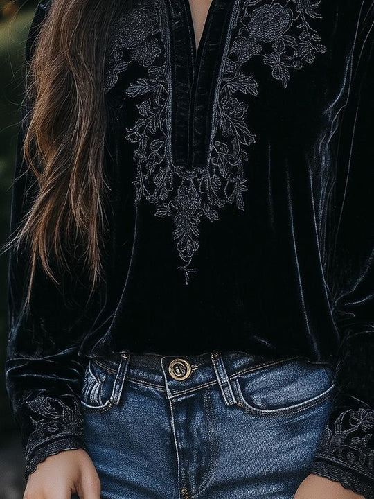 Chic Lace Trim V-neck Embroidery Velvet Top