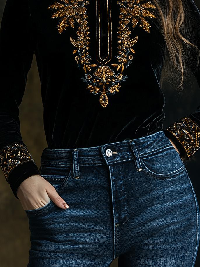 Stylish Embroidery Stand Collar Long Sleeves Velvet Top