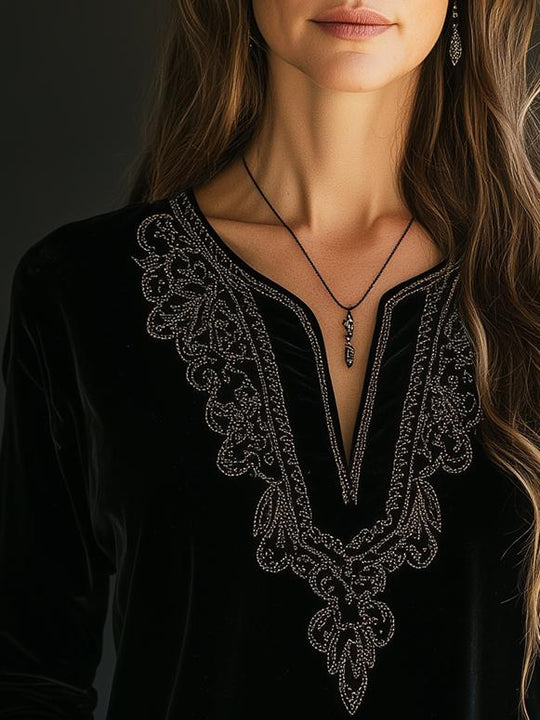 Vintage V-neck Bohemian Embroidery Velvet T-shirt