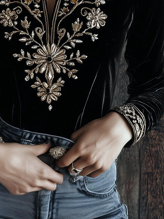 Retro Golden Embroidery V-neck Velvet Long Sleeves T-shirt